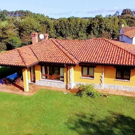 Casa Vacacional La Encina Llanes